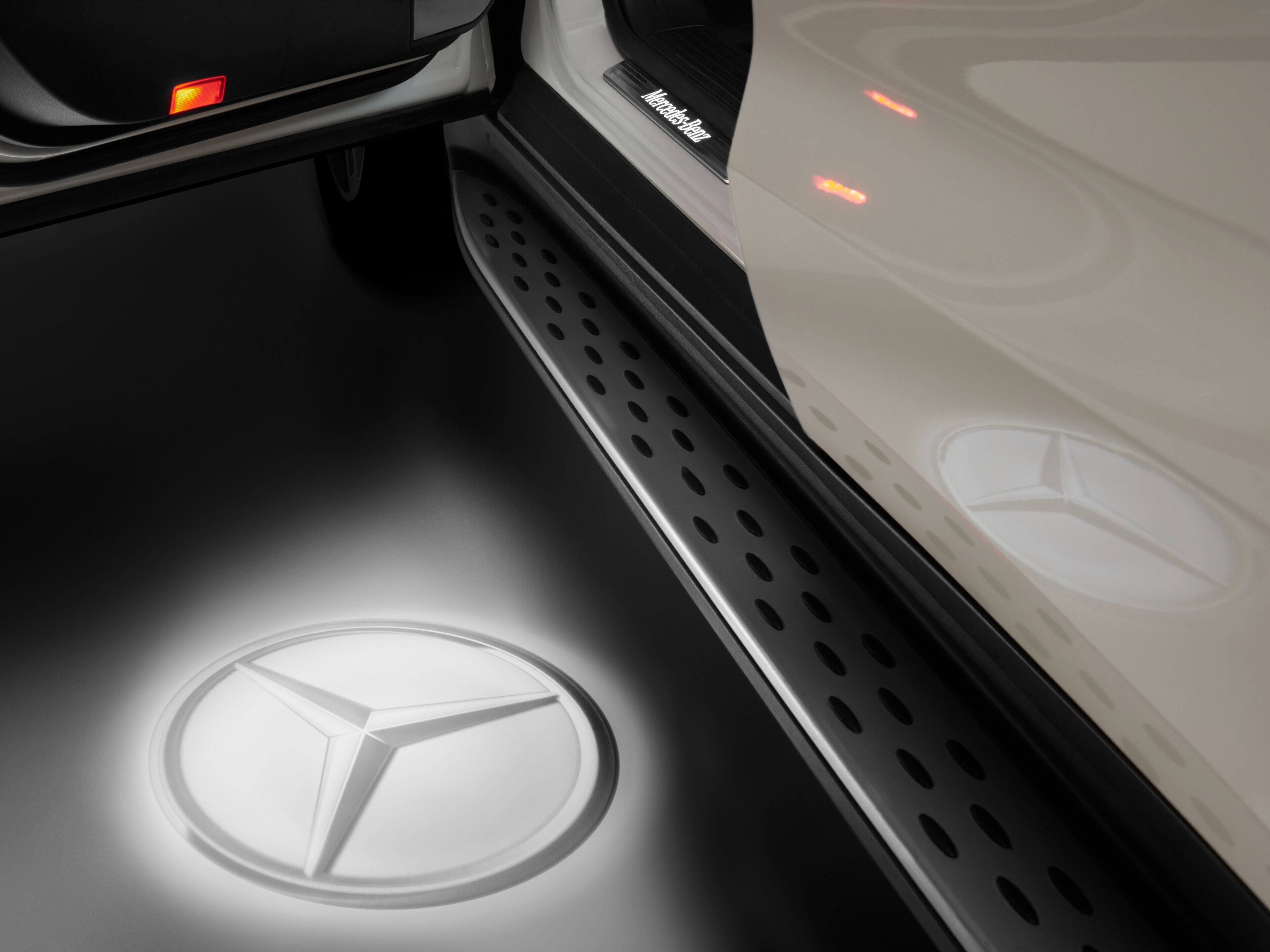 Projecteur de logo LED, Étoile Mercedes, 2 pièces