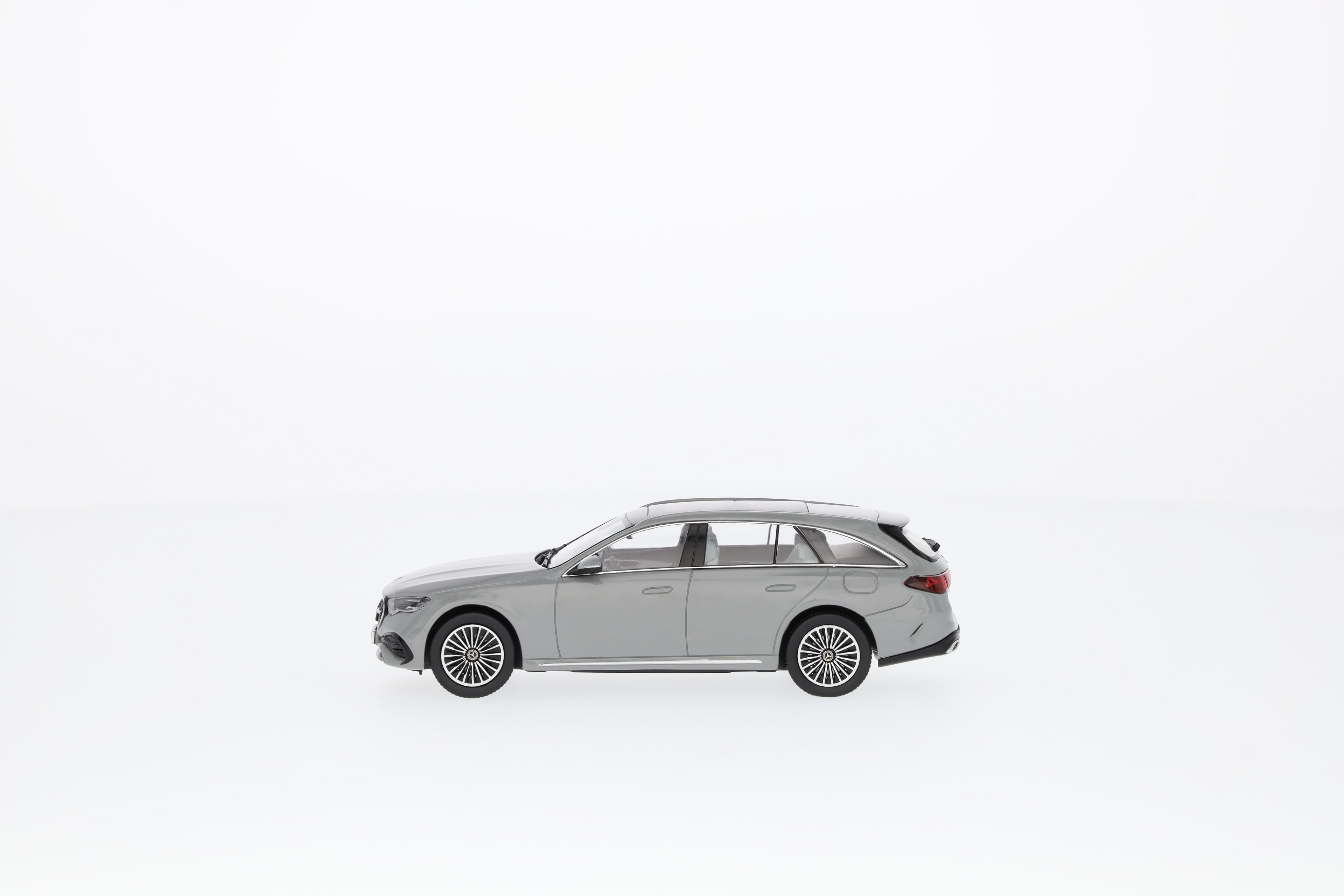 Classe E, Break, AMG Line, S214 - MANUFAKTUR gris alpin standard, iScale, 1:43