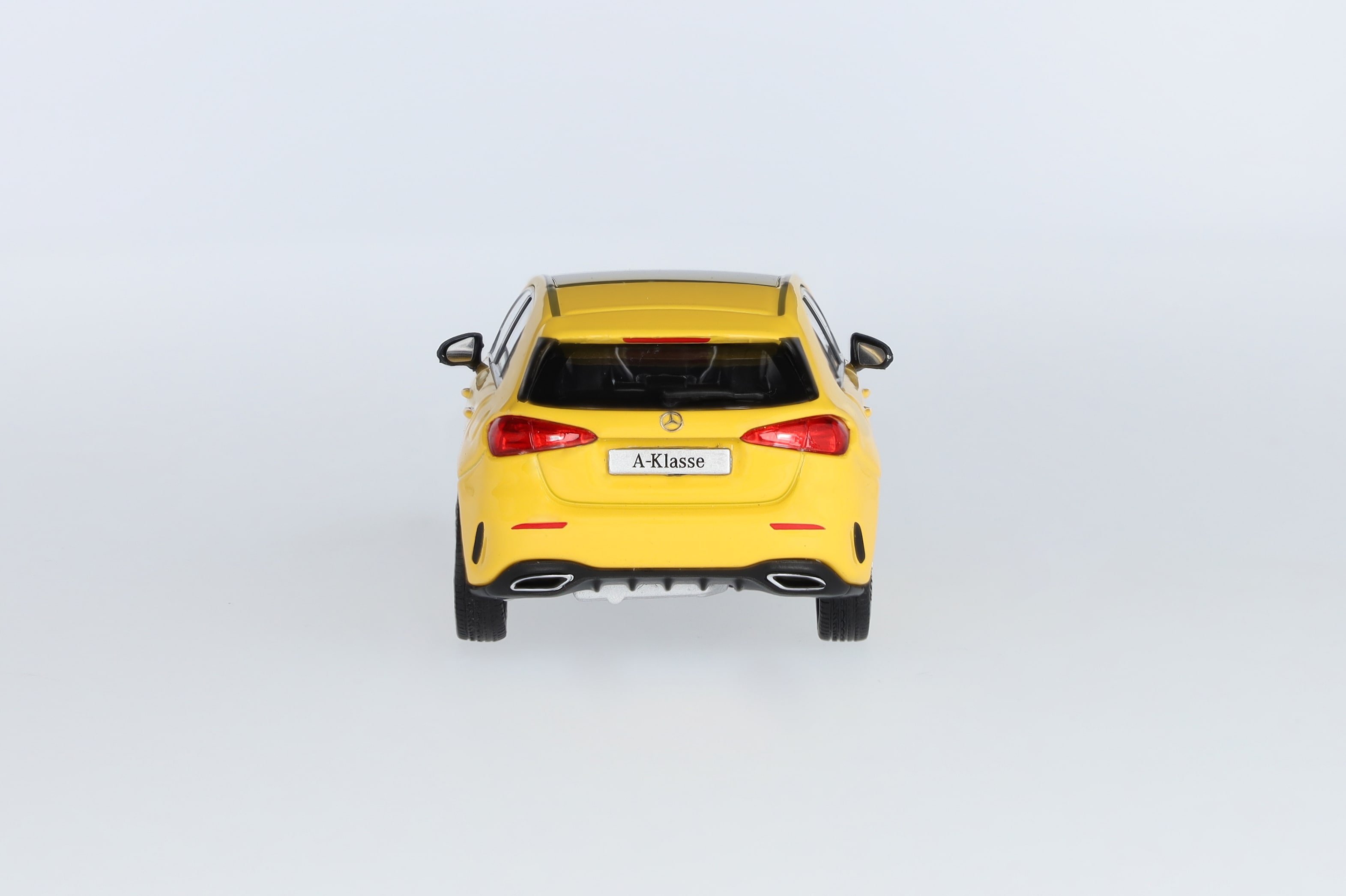 Classe A, Berline compacte, AMG Line, W177 - jaune soleil, Minimax, 1:43