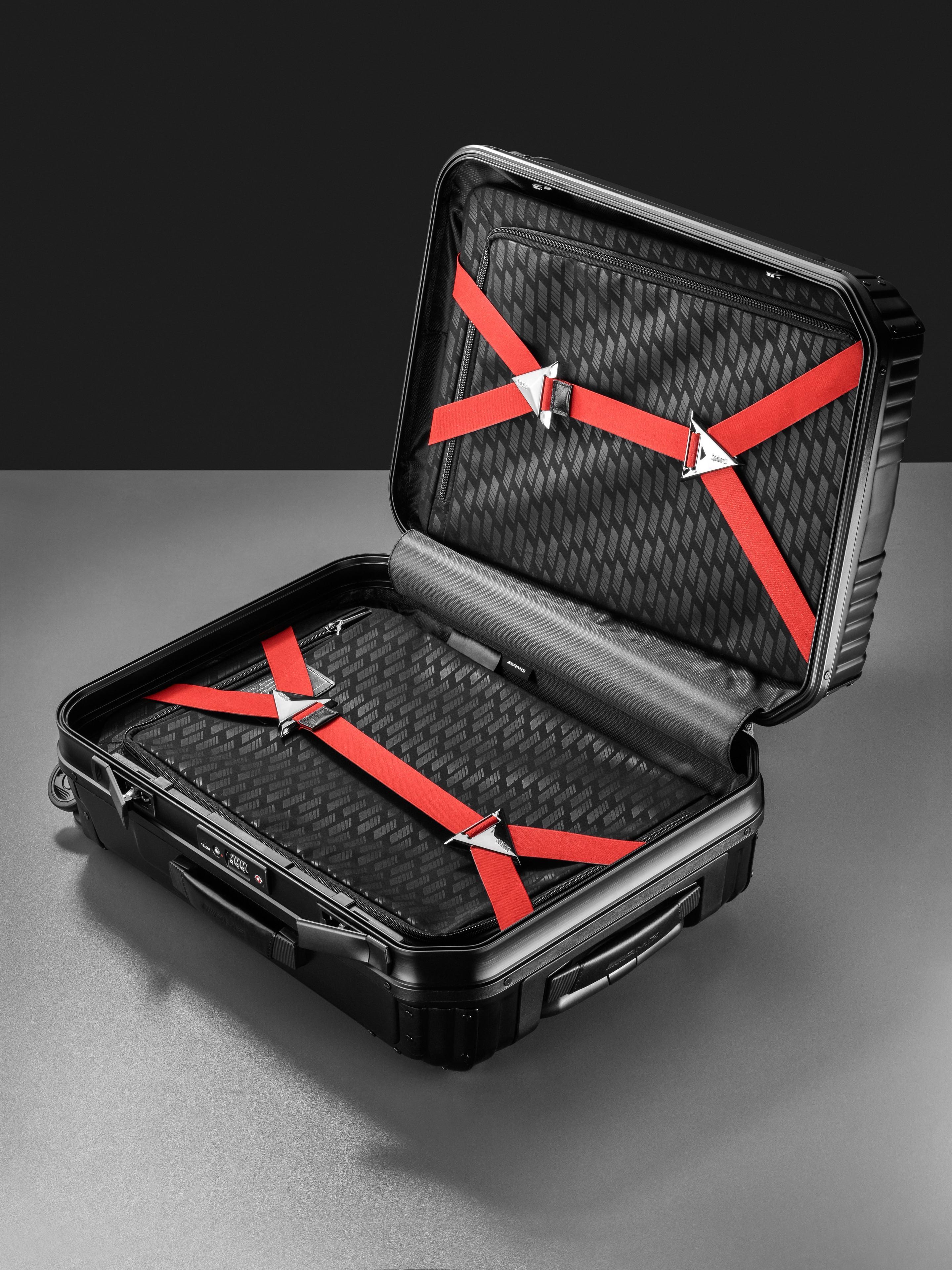 Valises AMG, 7R Master, 55 cm - noir, Aluminium, Hartmann, 37,5 l