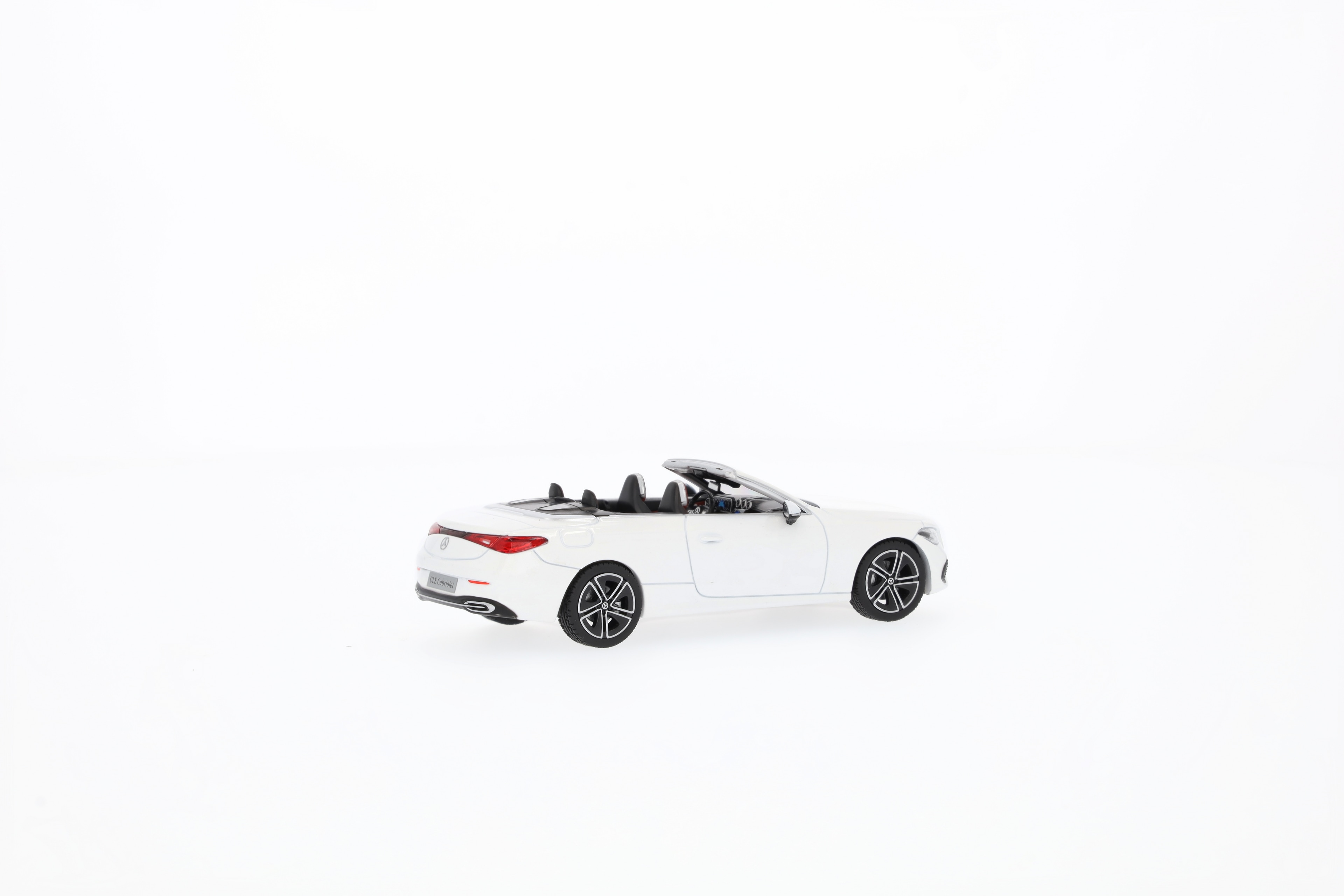 Cabriolet CLE, AVANTGARDE, A236 - MANUFAKTUR blanc opale bright, Norev, 1:43