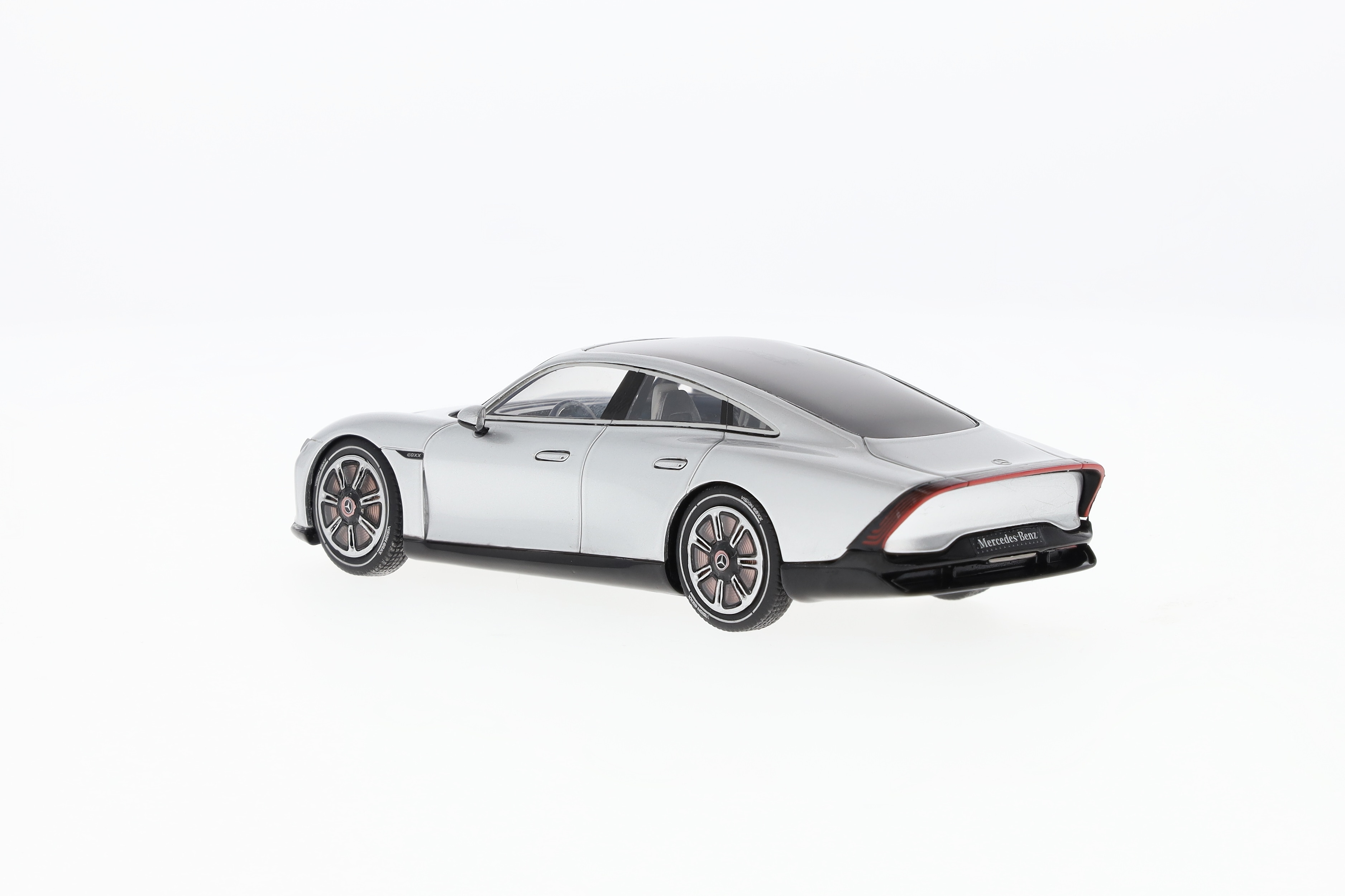 Vision EQXX, Showcar - argent alubeam, AutoCult, 1:43