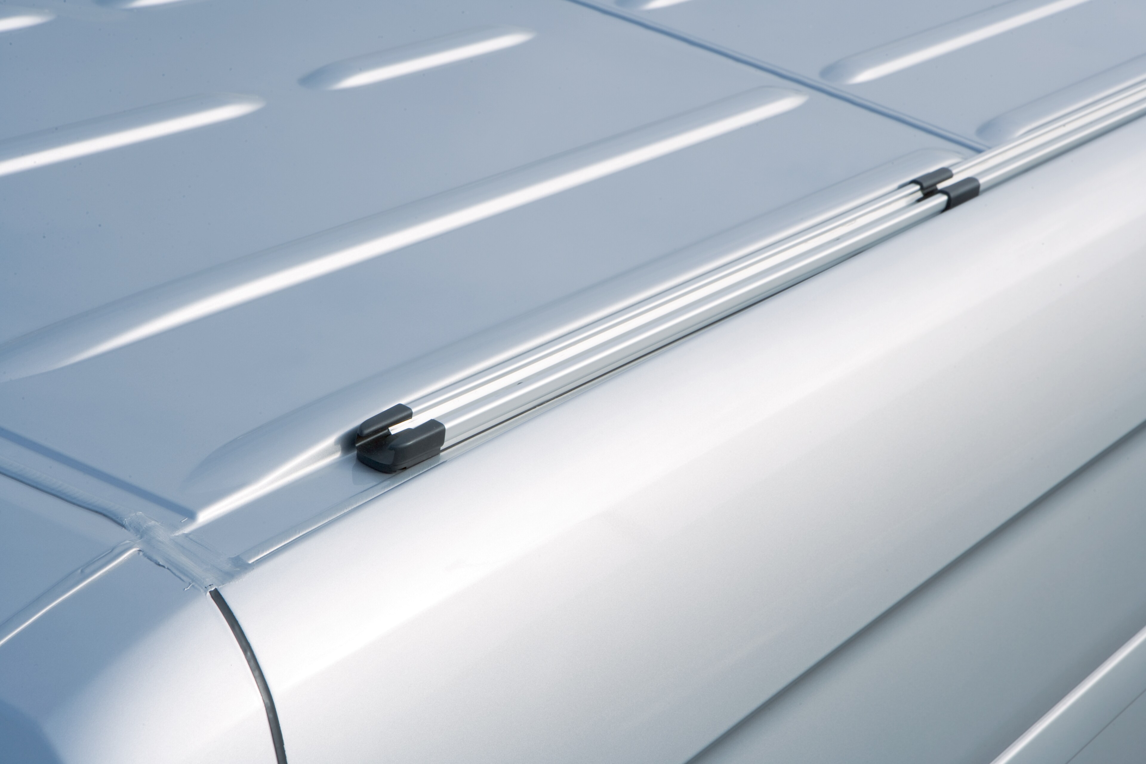Rails de fixation pour galerie de toit, A3 long - Aluminium / Matière plastique, argenté / noir